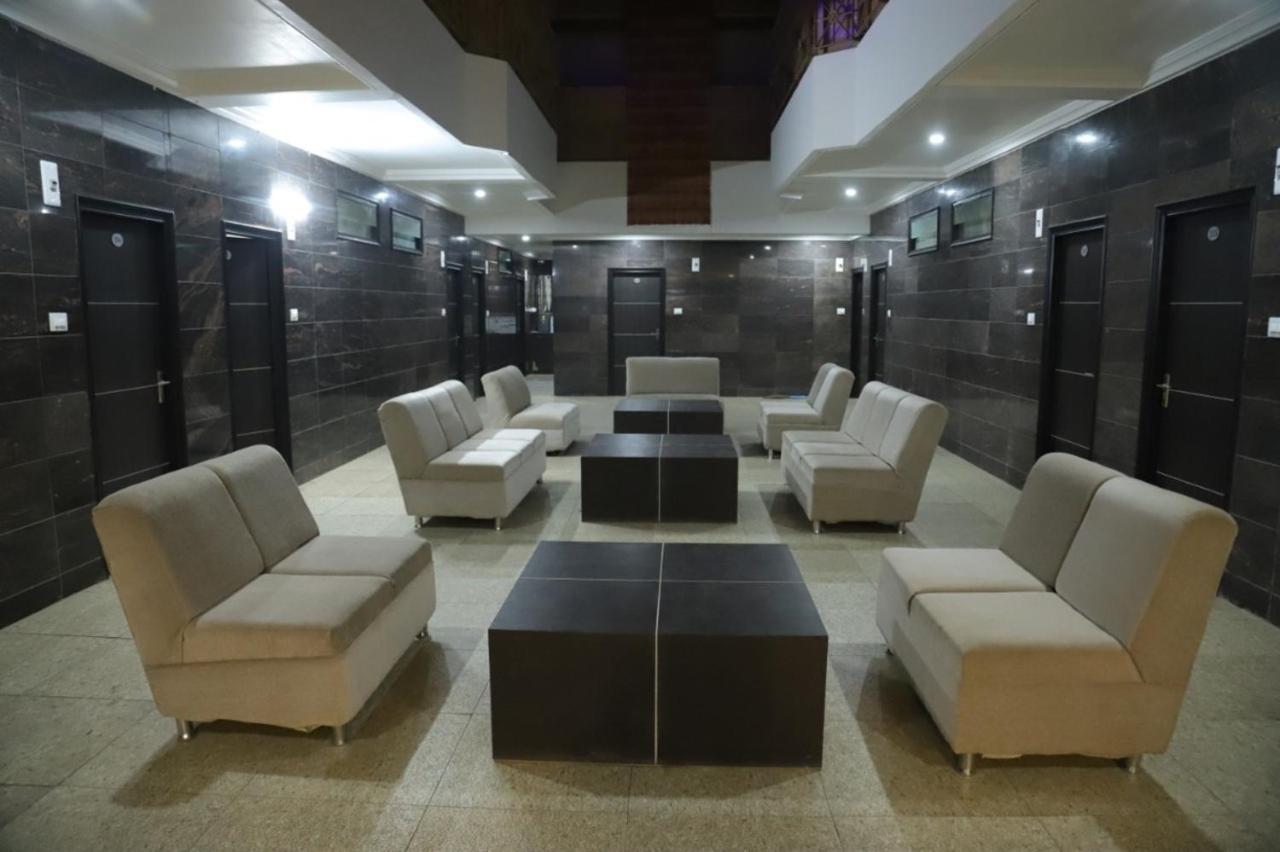 Staymaker Siddeshwara Comforts Harihar Exterior foto